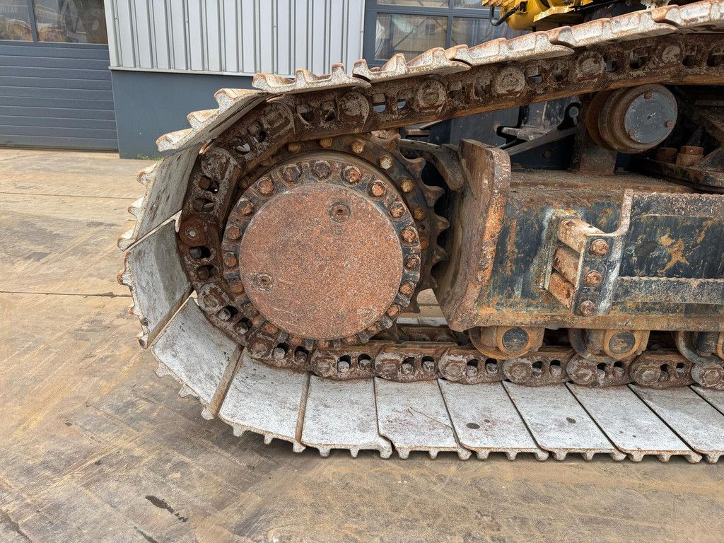 Caterpillar 352F