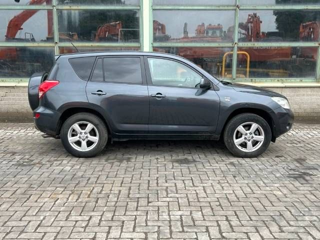 Toyota RAV-4