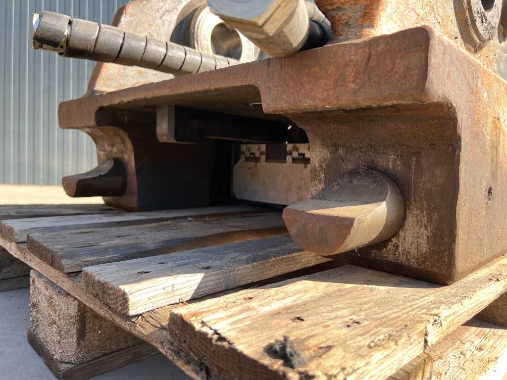OilQuick OQ90 / 349E - 352F