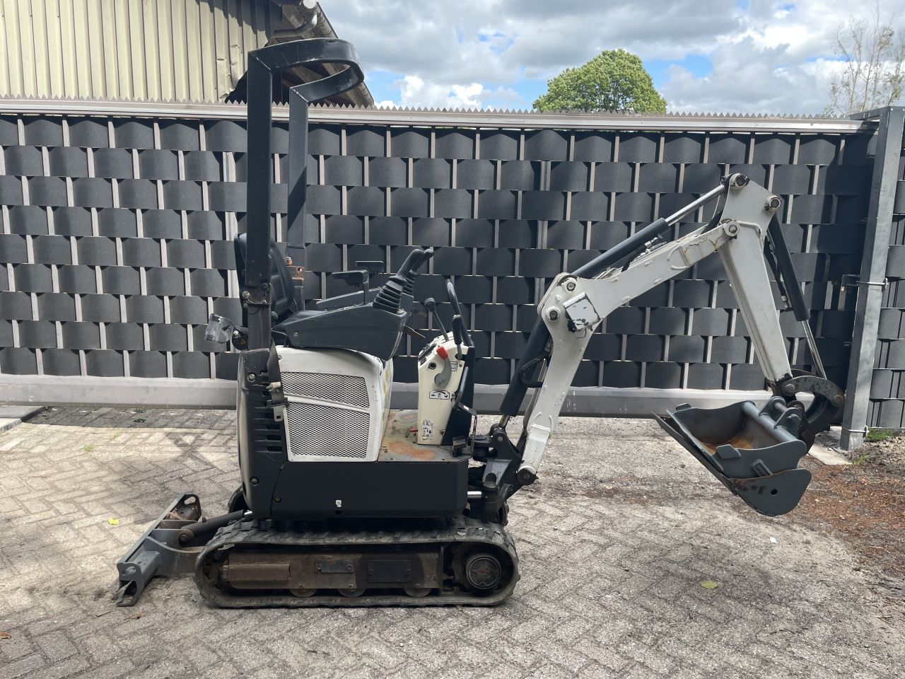 Bobcat E10 minigraafmachine hitachi doosan yanmar kubota
