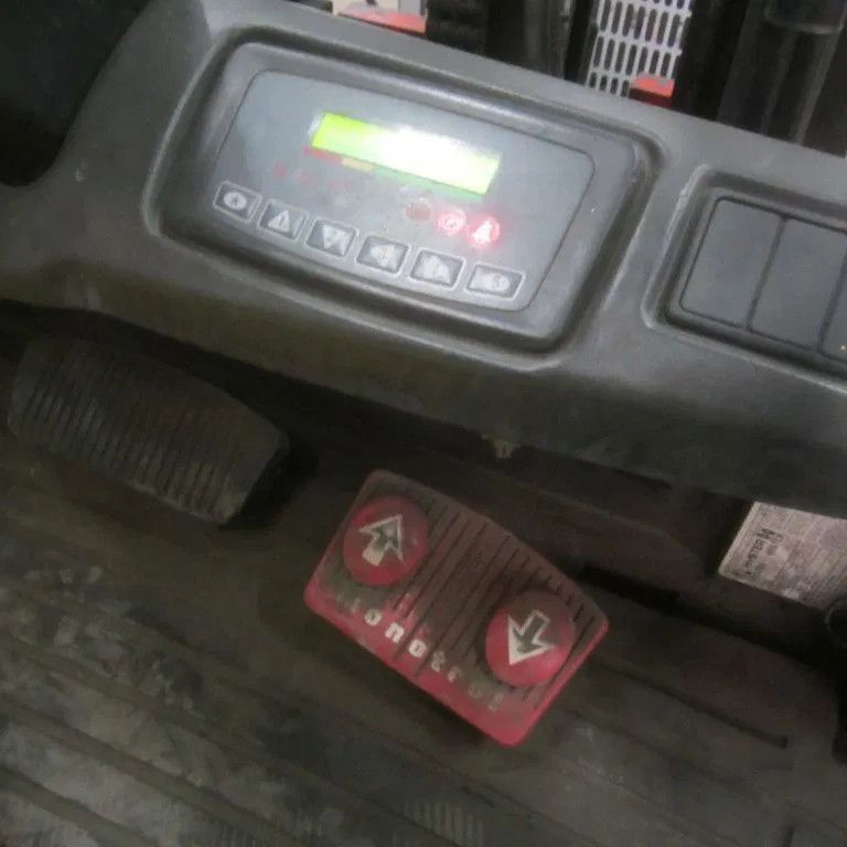 Hyster J 1.60 XMT, heftruck elek. bj 2007, duplomast, side shift.