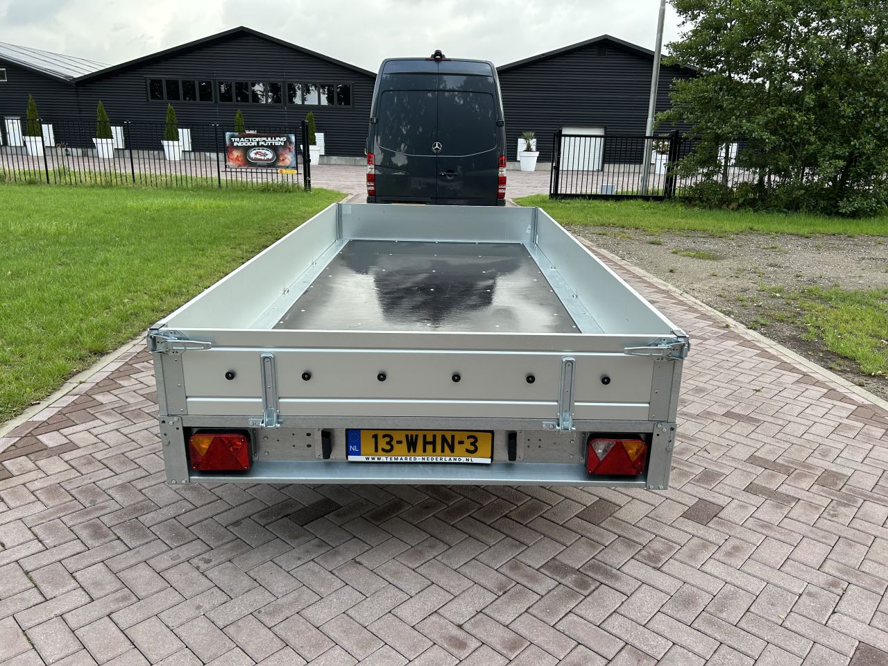 TEMARED Plateau aanhanger 2000 kg (2023)