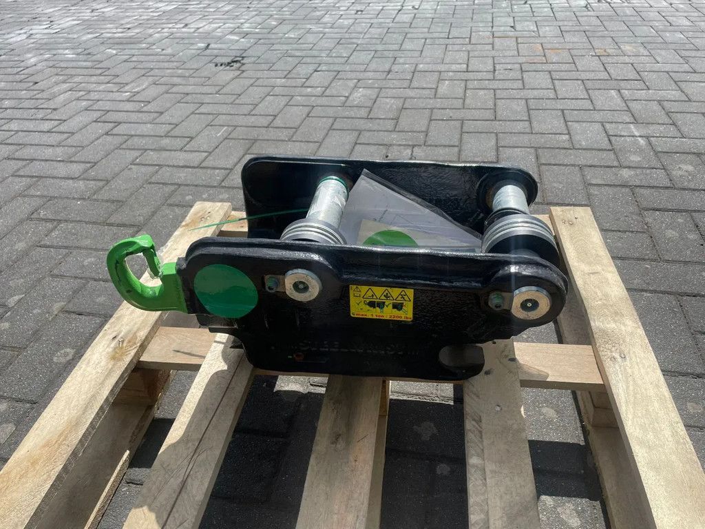 STEELWRIST QC S40 FPL | QUICK COUPLER | 2 - 6 TON | NEW / UNUSED