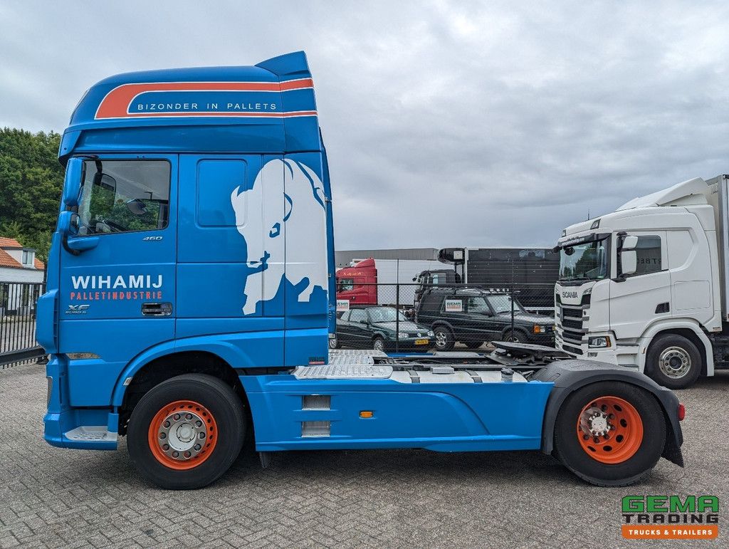 DAF XF 460 FT 4x2 Superspacecab Euro6A - Navi - Side skirts - NL truck
