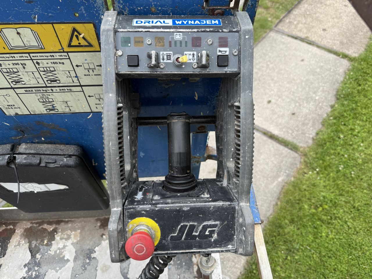 JLG 3246 ES schaarhoogwerker 12M gekeurd