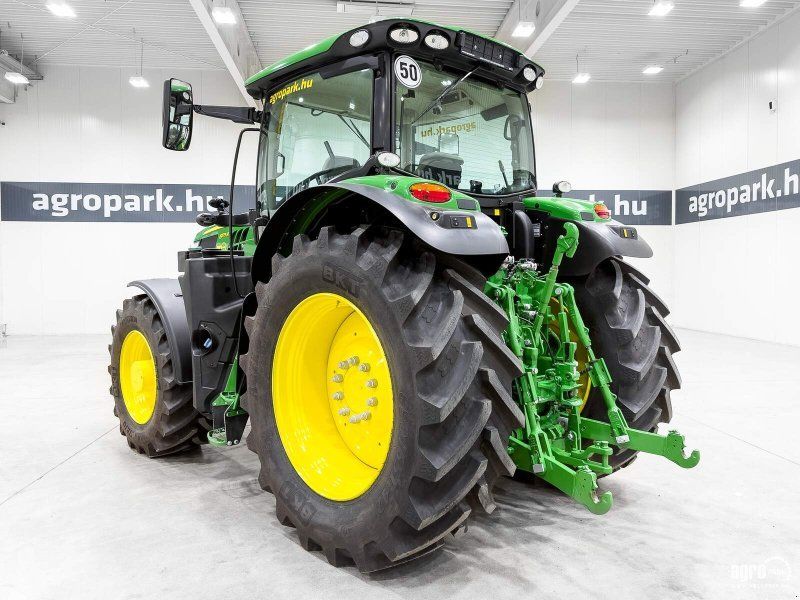 John Deere 6175R
