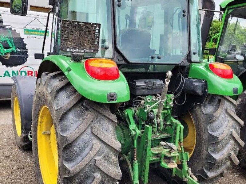John Deere 5075 E