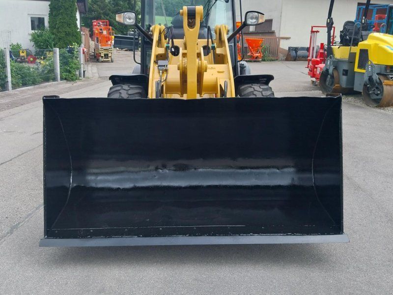 Caterpillar 906H