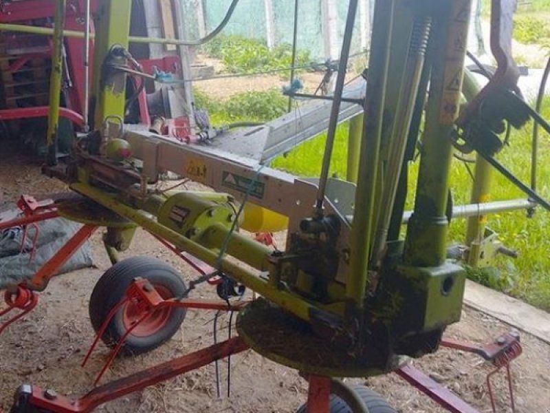 Claas Volto 550 HR