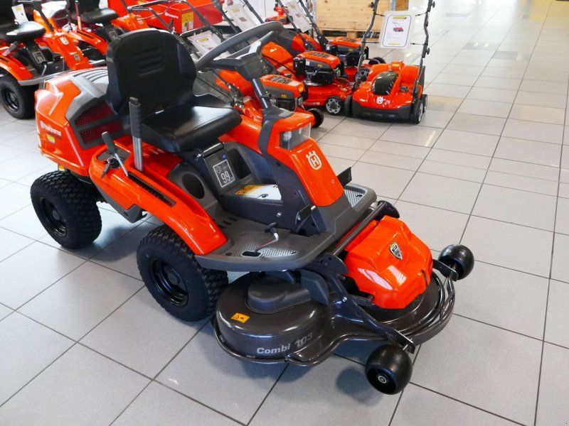 Husqvarna R 216TC AWD