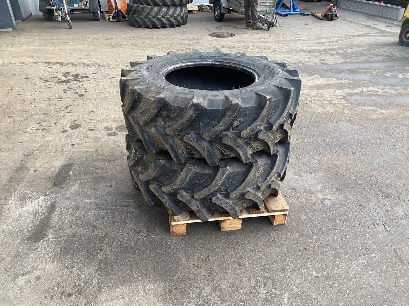 Petlas TA-110 Ackerstollenreifen 420/70 R24