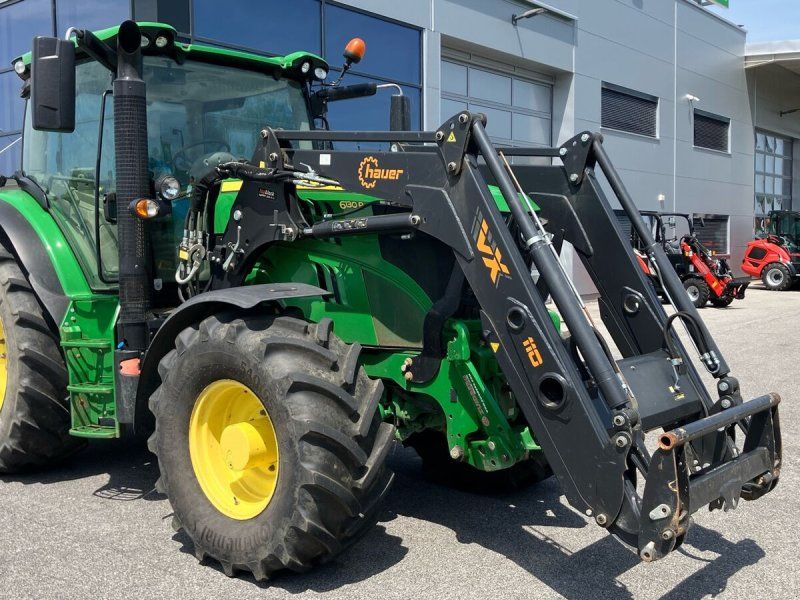 John Deere 6130R