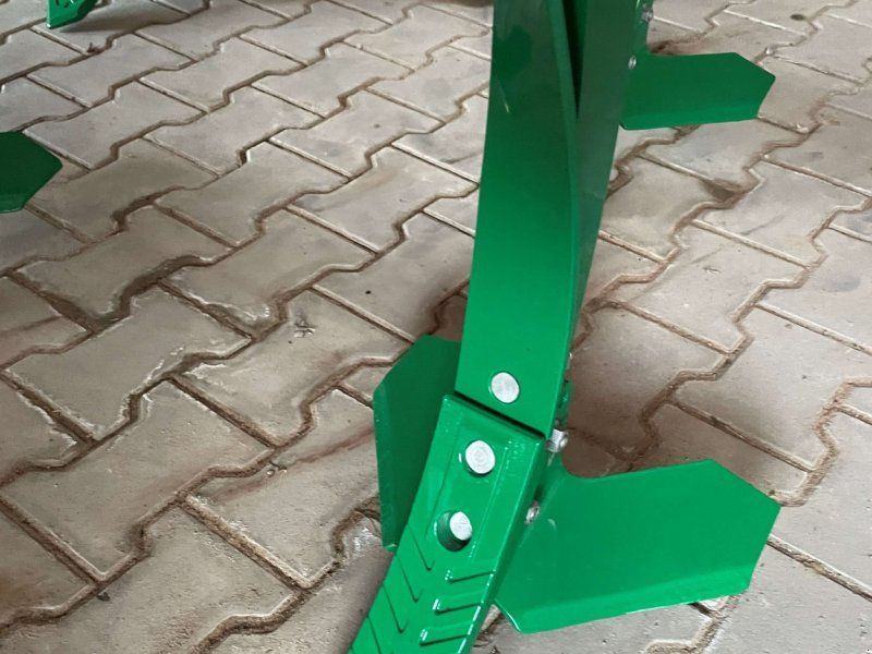 Agro-Masz Runner 30