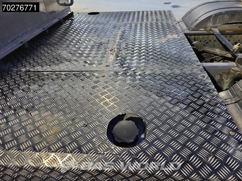 Mercedes Actros Actros 3353 6X4 Big-Axle Mirror cam 2X Tanks Navi Xenon