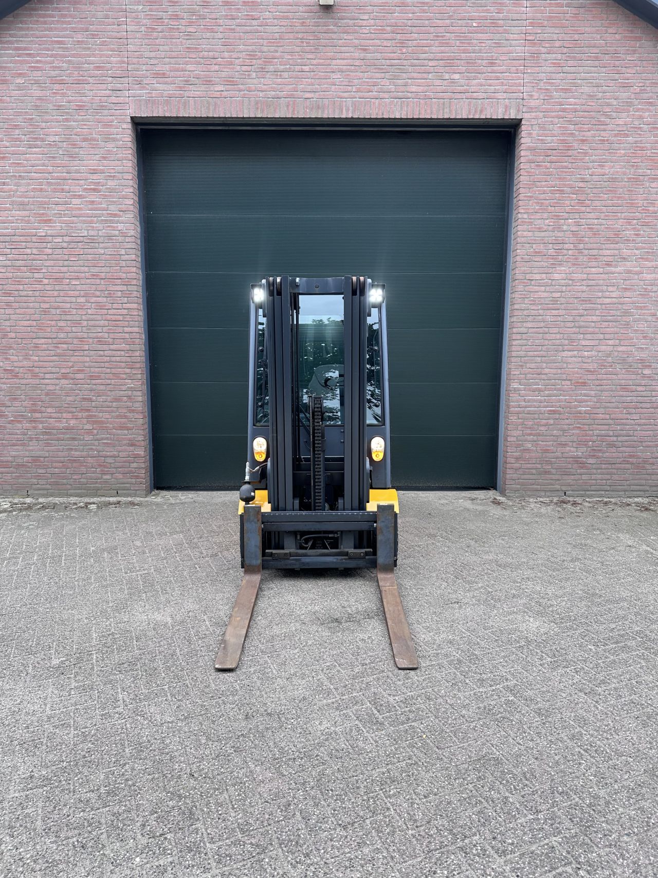 Jungheinrich EFG425K 2500kg 2200 uur triplo elektrische heftruck