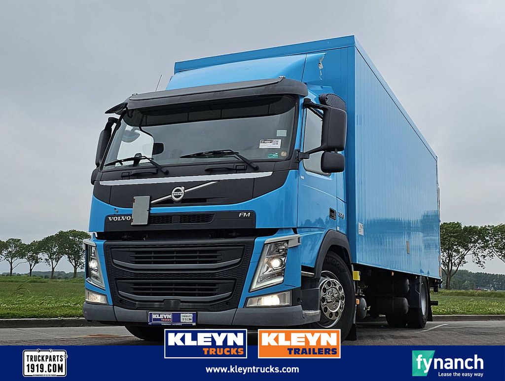 VOLVO FM 370 19.5t 2.5t lift airc