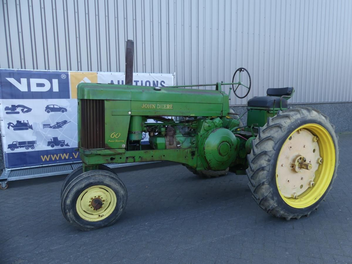 John Deere 70