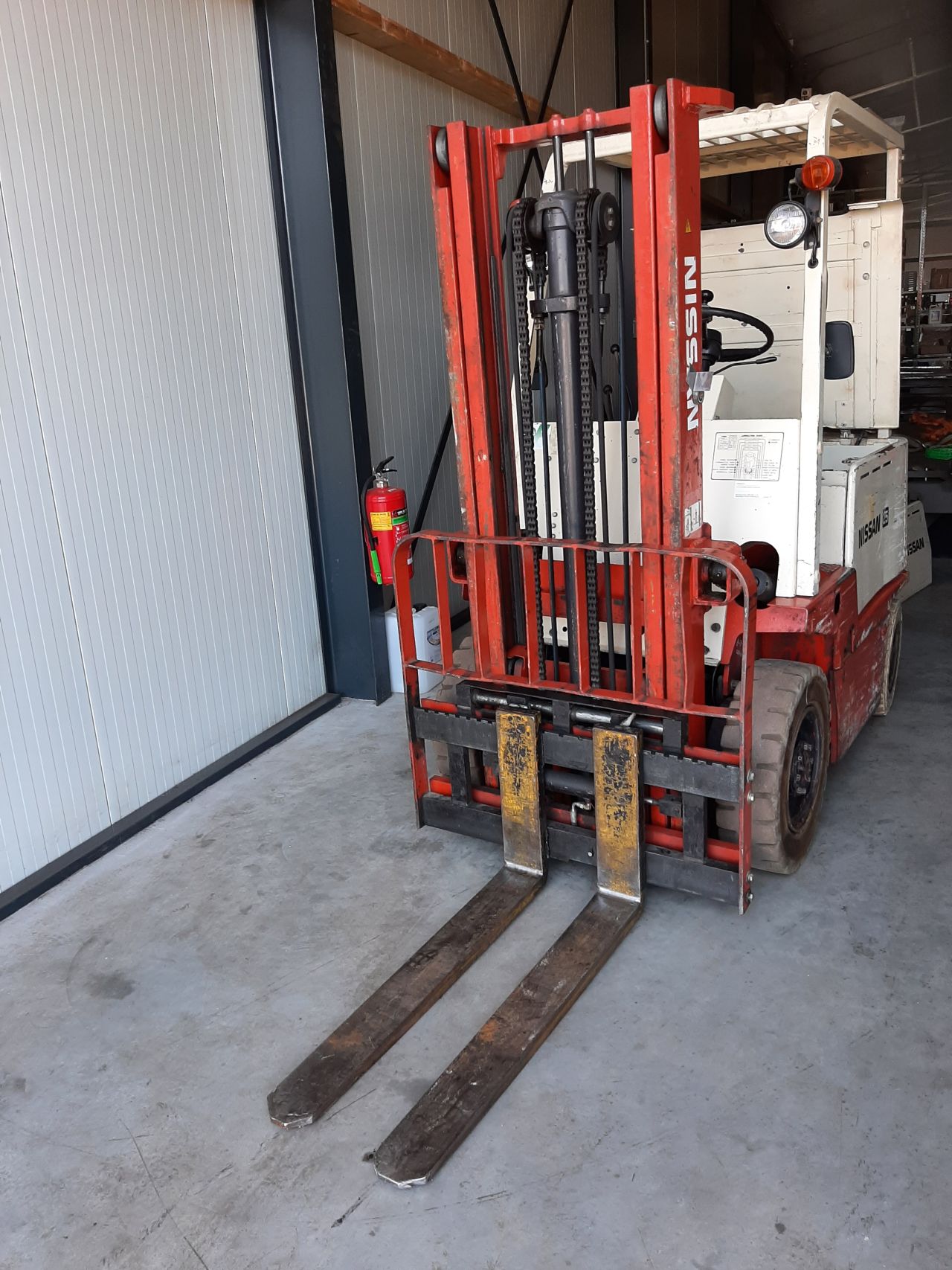Nissan elektrische heftuck 2.5 ton sideshift duplex 3.3m bj 1987