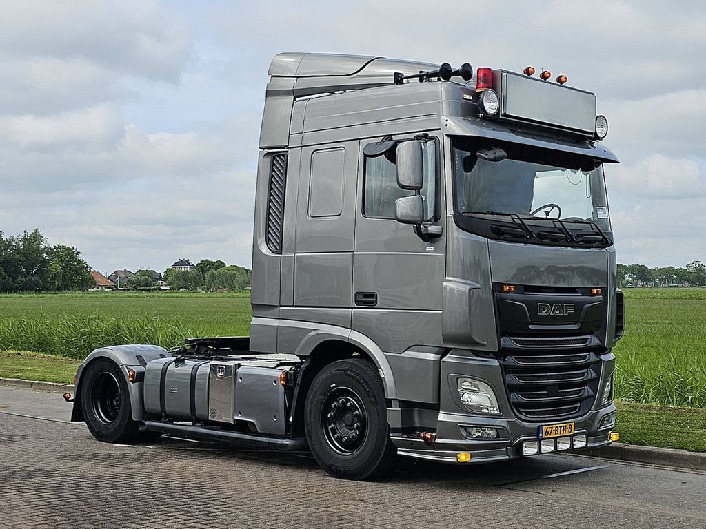 DAF XF 530 manual show truck