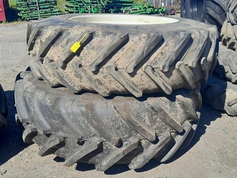 1 stk 18.4R38, radial komplethjul