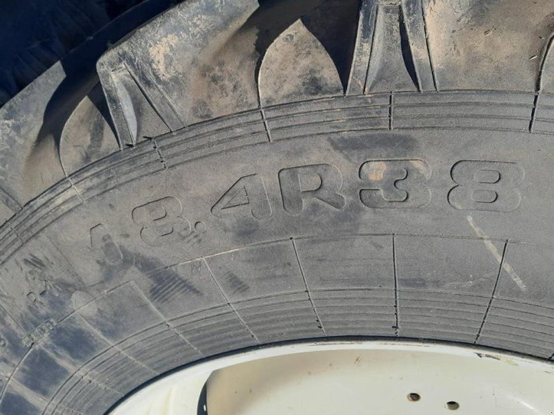 1 stk 18.4R38, radial komplethjul