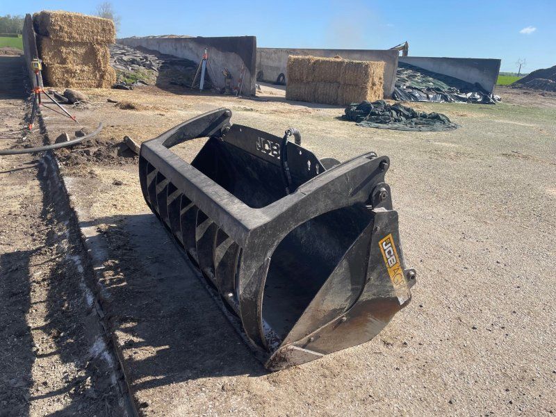 JCB POWERGRAB 240
