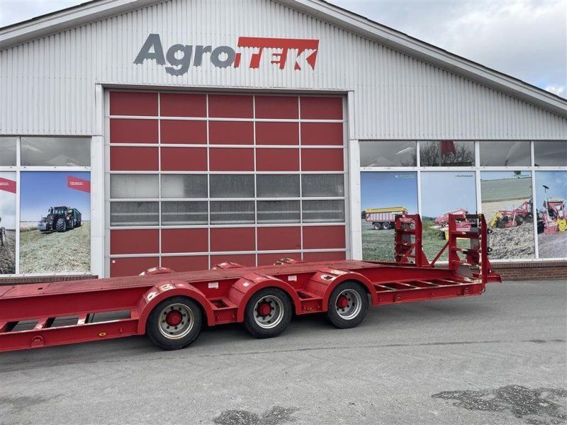 Oleo Mac 33 tons maskintrailer