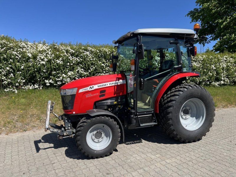 Massey Ferguson 1765M HC