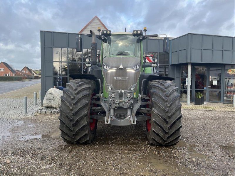 Fendt 942 Gen6 Profi Plus med vario grip