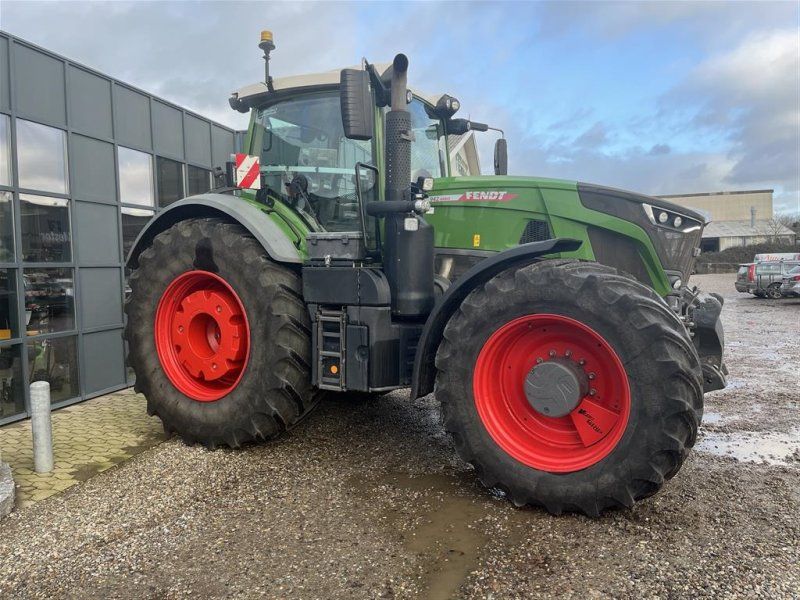Fendt 942 Gen6 Profi Plus med vario grip