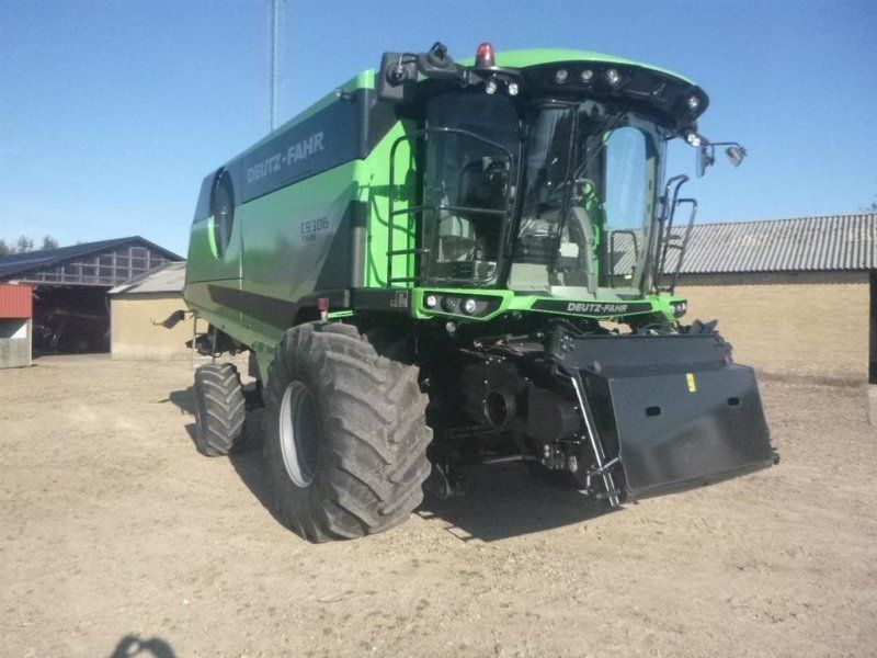 Deutz-Fahr C9306 TSB KUN 911 timer. Årgang .