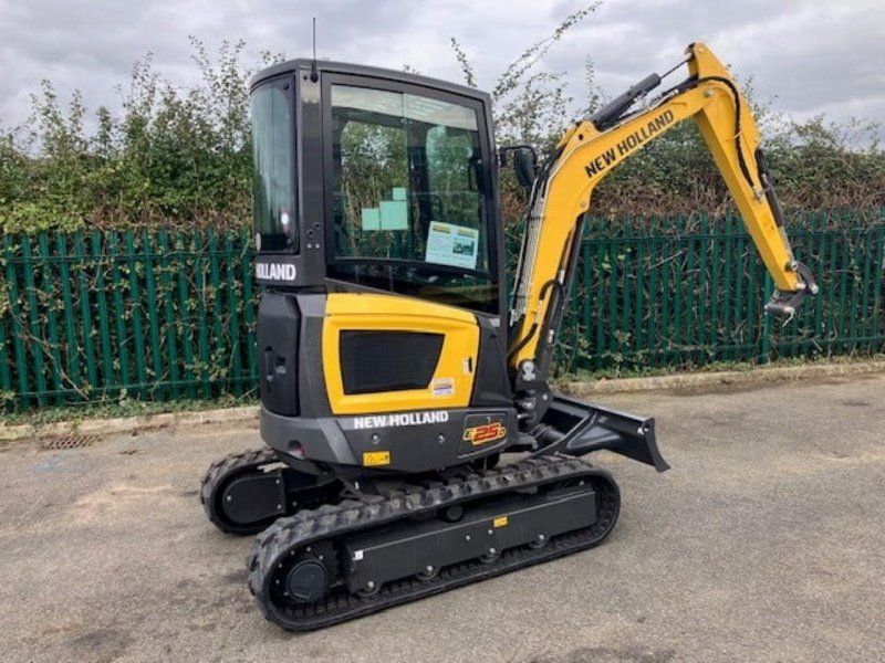 New Holland E25D