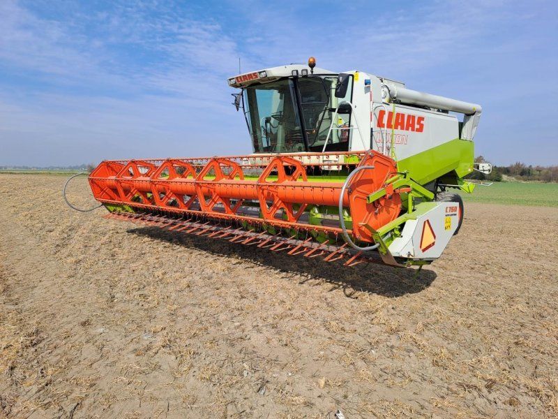 Claas LION 450