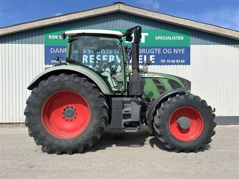 Fendt 724 Vario SCR Profi Plus