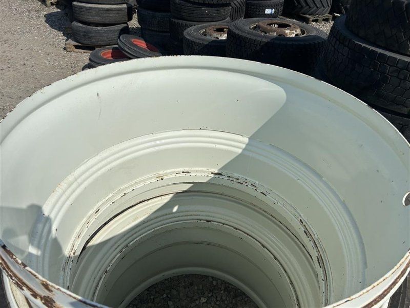 Alliance 520/85R42-42