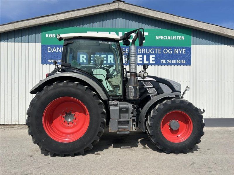 Fendt 516 Vario SCR Profi Plus