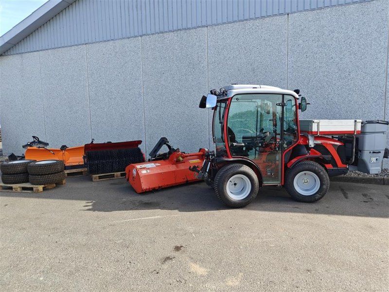 Antonio Carraro TTR 4800 HST MEGET UDSTYR SOM NY Sælges for kunde