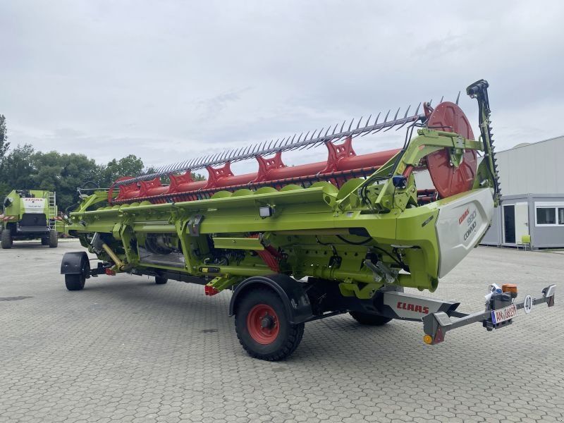 Claas CONVIO FL 930 + TW