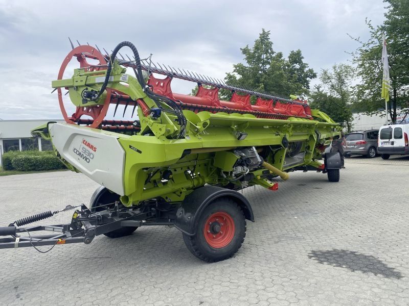 Claas CONVIO FL 930 + TW