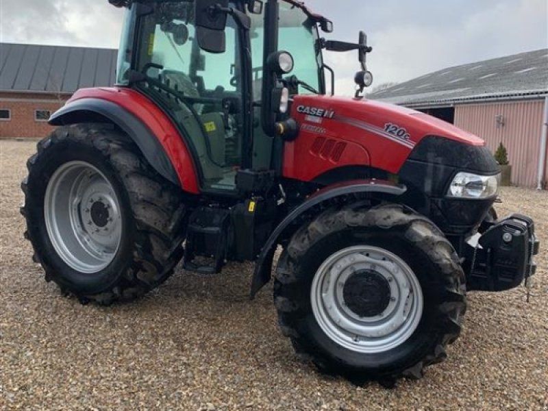Case IH Farmall 120C