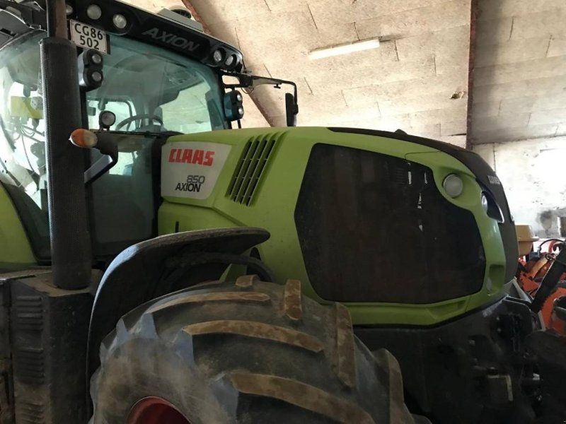 Claas AXION 850 CEBIS