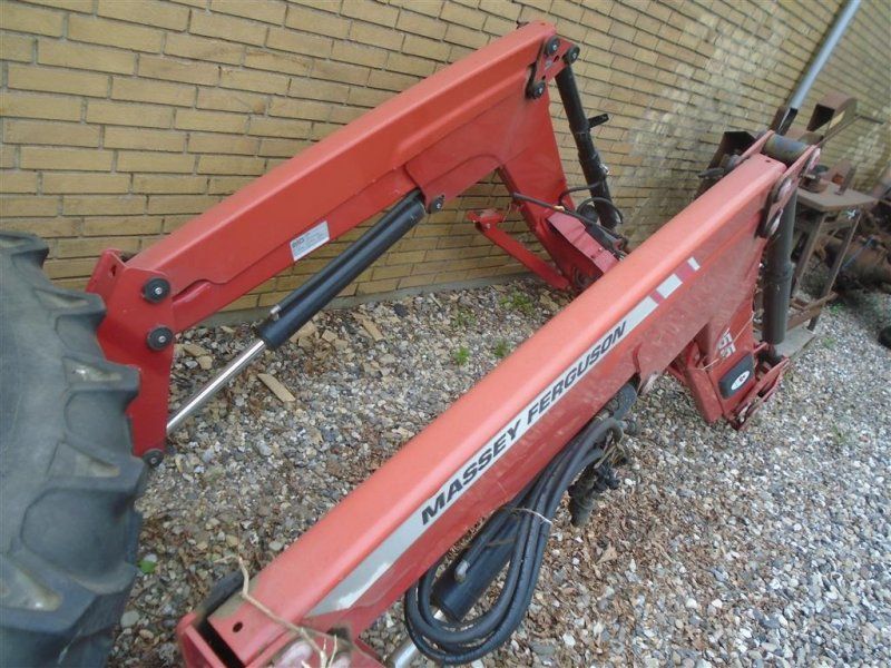 Alö Q56