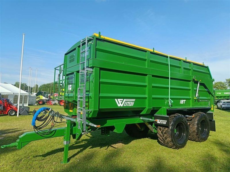 Western WF18TL-30m3 med rullepresenning samt meget udstyr--