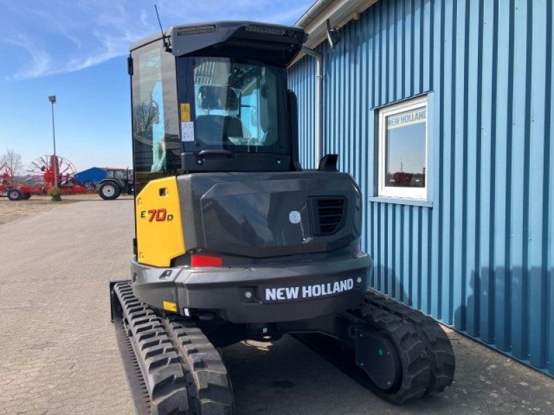 New Holland E70D minigraver