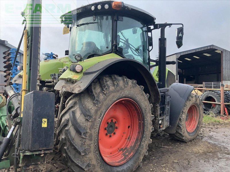 Claas AXION 830