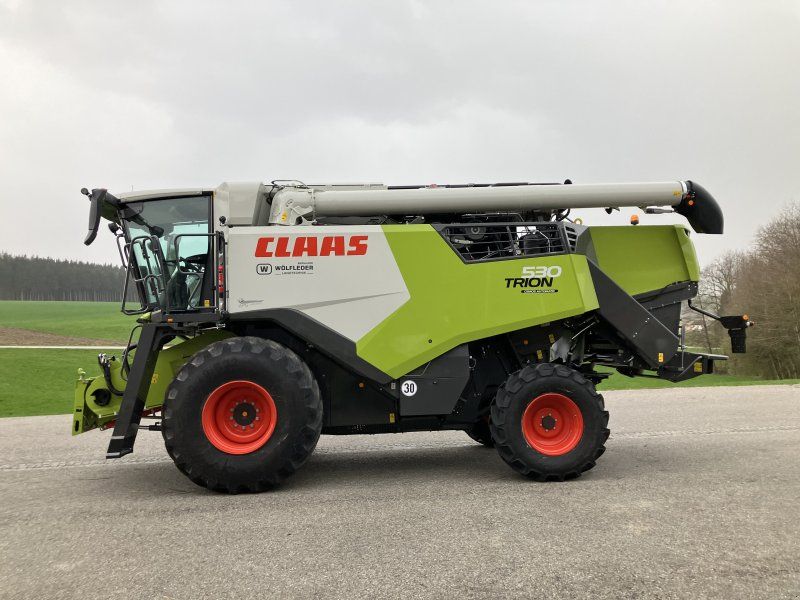 Claas Trion 530