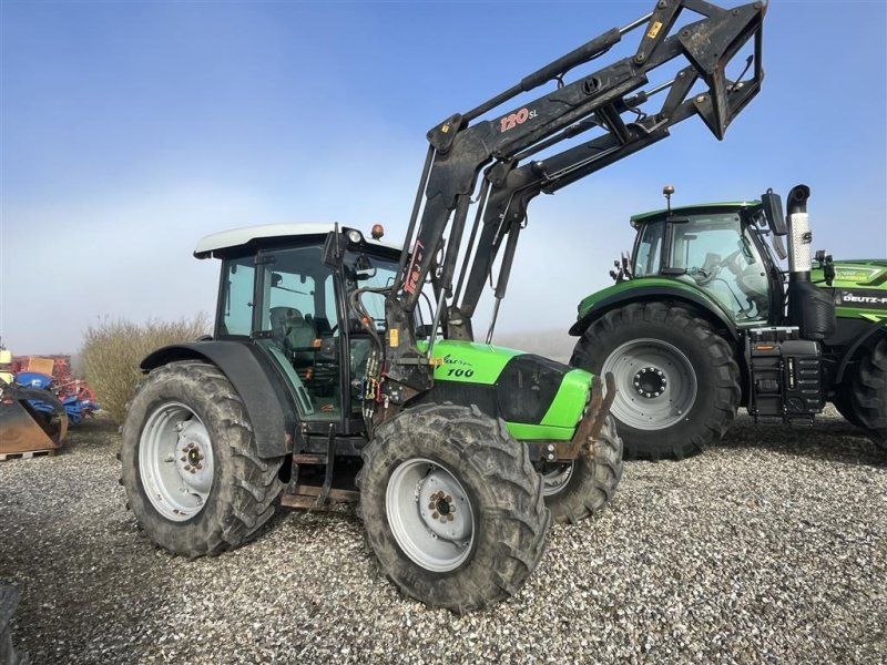 Deutz-Fahr Agrofarm 100 Med læsser 3000 timer