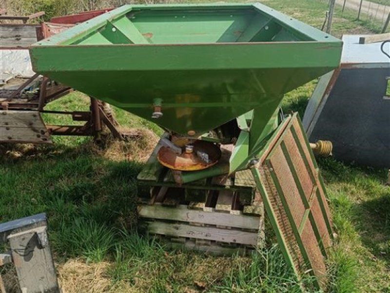 Amazone gødningsspreder 1200liter