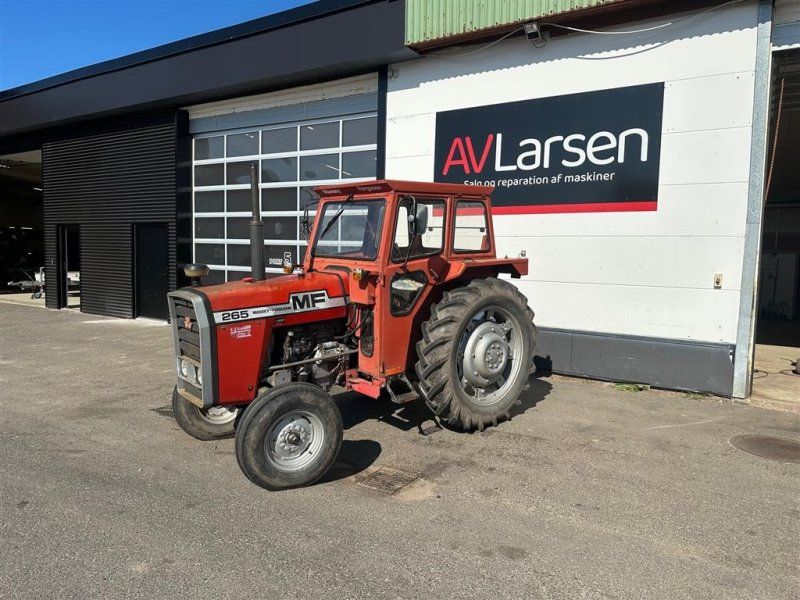 Massey Ferguson 265
