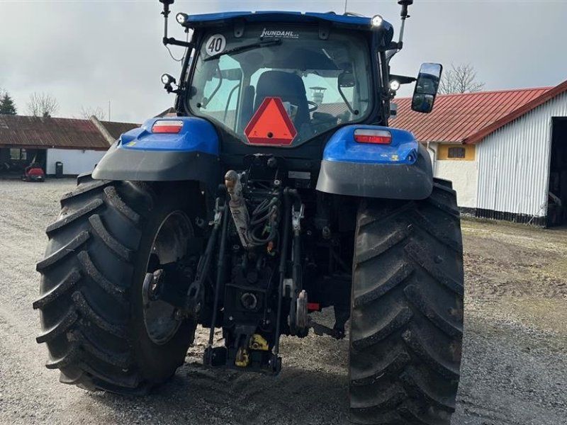 New Holland T7.165 Med ÅLØ Q65 frontlæsser, frontlift og hitch krog